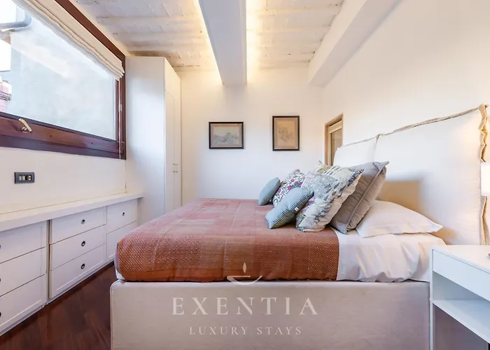 Spanish Steps Penthouse With Sunset Terrace Roma
