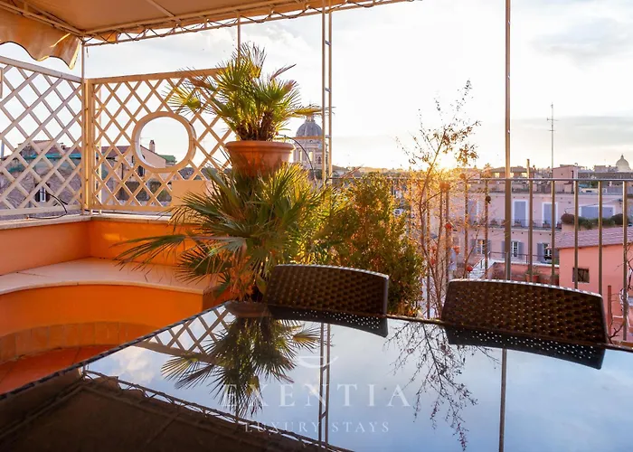 Spanish Steps Penthouse With Sunset Terrace *