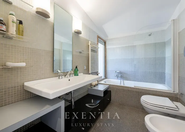Spanish Steps Penthouse With Sunset Terrace Roma