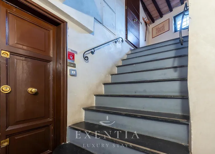 Spanish Steps Penthouse With Sunset Terrace Roma