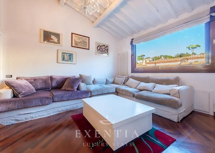 Spanish Steps Penthouse With Sunset Terrace *